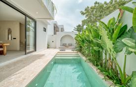 Cozy & Contemporary One Bedroom Villa in High Demand Area for $263,000