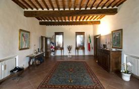Monteriggioni (Siena) — Tuscany — Villa/Building for sale for 2,200,000 €