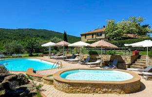 6-bedroom villa in Pomarance for 1,250,000 €