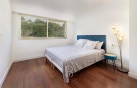 3-bedrooms apartment in Cannes, France for 2,190,000 €