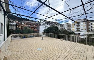 10-bedroom cottage 375 m² in Tivat city for 980,000 €