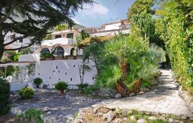 Traditional snow-white villa with sea views in San Felice Circeo, Lazio, Italy for 2,500 € per week