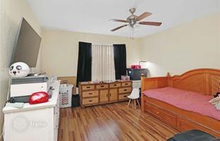 3-bedroom apartments in condo 109 m² in Hialeah for $390,000