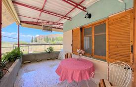 Cozy house with a lush garden and a parking near the sea in Peloponnese, Greece for 220,000 €