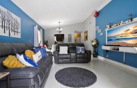 Townhome – West Palm Beach, Florida, USA for $400,000