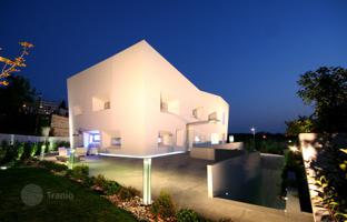 12-room house 675 m² in Pula for 3,500,000 €