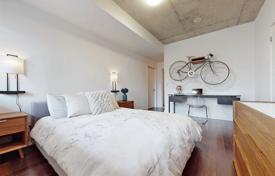 Apartment – Wellington Street West, Old Toronto, Toronto,  Ontario,   Canada for C$1,375,000