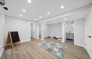 4-bedroom house in Etobicoke for C$1,771,000