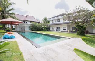 4-bedroom villa 500 m² in Jalan Umalas for $1,200,000
