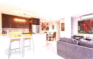 1-bedroom apartments in condo 56 m² in Miami Beach for $450,000
