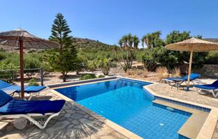 2-bedroom villa 80 m² in Lasithi for 450,000 €