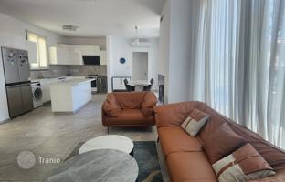4-bedroom cottage 230 m² in Emba for 650,000 €