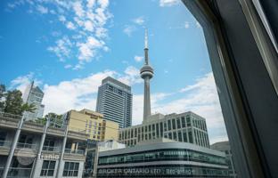 5-bedroom apartment in Blue Jays Way for C$1,061,000