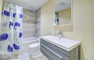 10-bedroom house in Scarborough for C$2,622,000