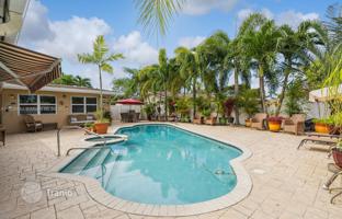 3-bedroom house 224 m² in Hollywood for $749,000
