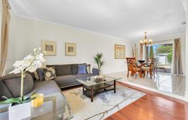 Townhome – Hollywood, Florida, USA for $746,000