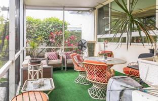 3-bedroom house 239 m² in Miami Beach for $2,600,000