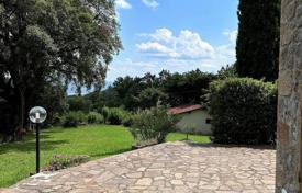 Roccastrada (Grosseto) — Tuscany — Rural/Farmhouse for sale for 750,000 €