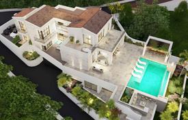 Villa for sale in El Herrojo, Benahavis for 6,350,000 €