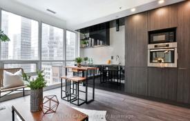 Apartment – Temperance Street, Old Toronto, Toronto,  Ontario,   Canada for C$962,000