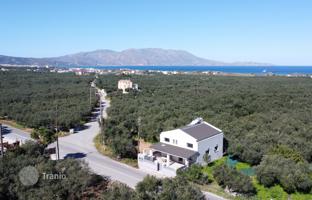 4-bedroom villa 120 m² in Kissamos for 350,000 €