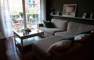 Cozy apartment in a residence with a beautiful garden and a swimming pool, in a quiet area of Lloret de Mar, Spain for 300,000 €