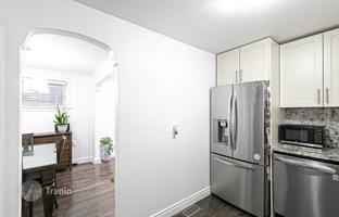 2-bedroom house in York for C$1,388,000