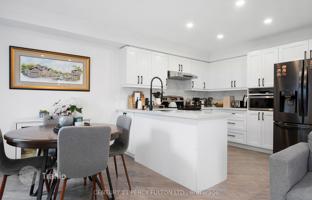 9-bedroom townhouse in Scarborough for C$1,350,000