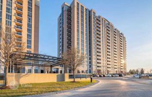 2-bedroom apartment in Scarborough for C$712,000