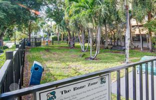 2-bedroom apartments in condo 119 m² in Sunny Isles Beach for $400,000