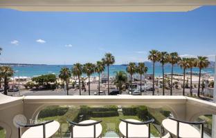 2-bedroom apartment in Boulevard de la Croisette for 3,990,000 €