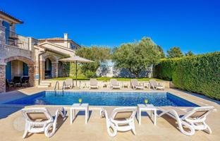4-room house 200 m² in Medulin for 850,000 €