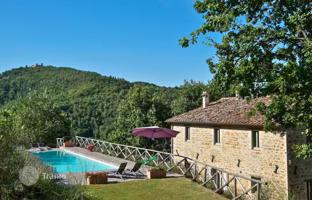 5-bedroom country house 417 m² in Gubbio for 875,000 €