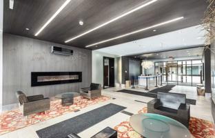 5-bedroom apartment in The Queensway for C$797,000