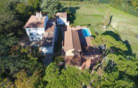 Restored estate with pool and vineyard, Monte San Savino, Italy for 3,200,000 €