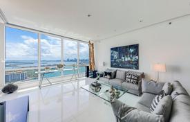 Elite flat with ocean views in a residence on the first line of the beach, Miami Beach, Florida, USA for $3,650,000