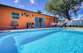 Townhome – Hallandale Beach, Florida, USA for $660,000