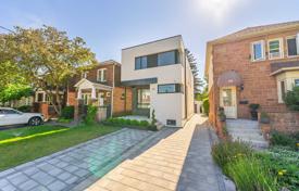 Townhome – East York, Toronto, Ontario,  Canada for C$2,284,000