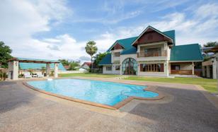 5-bedroom villa 2,060 m² in Chalong for $1,040,000
