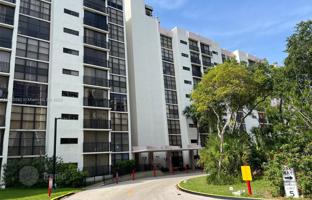 2-bedroom apartments in condo 83 m² in Sunny Isles Beach for $395,000