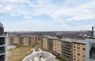2-bedroom apartment in Etobicoke for C$702,000