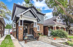 5-bedroom house in East York for C$2,580,000