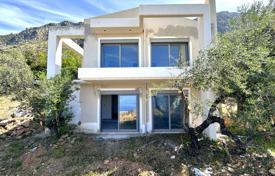 Unfinished two-storey house overlooking the sea in Kalamata, Peloponnese, Greece for 295,000 €