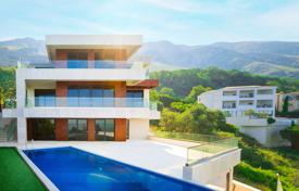 Three-storey villa with beautiful sea views and a swimming pool, Rezevici, Budva, Montenegro for 2,300,000 €