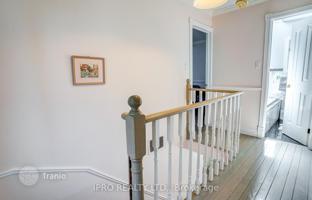 11-bedroom house in East York for C$2,129,000