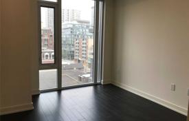 Apartment – Richmond Street West, Old Toronto, Toronto,  Ontario,   Canada for C$1,010,000