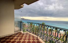 3-bedroom apartment in Promenade des Anglais for 780,000 €