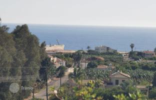 Land plot 5,686 m² in Peyia for 950,000 €