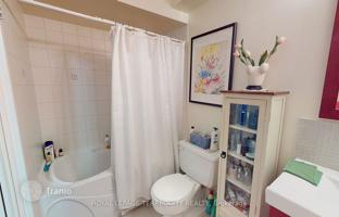 7-bedroom apartment in North York for C$650,000