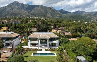 6-bedroom villa 860 m² in Marbella for 9,300,000 €